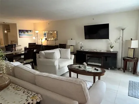 6917 Collins Avenue Miami Beach FL 33141