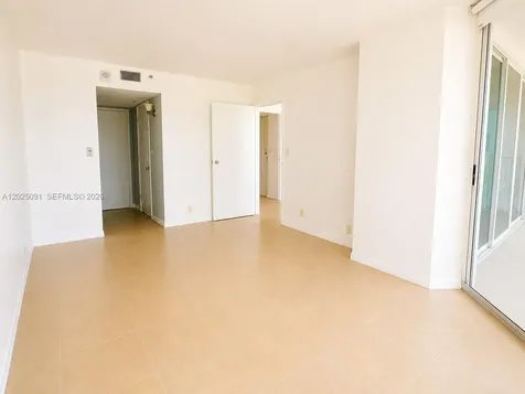 7601 E Treasure Drive North Bay Village FL 33141