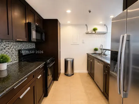7601 E Treasure Drive North Bay Village FL 33141