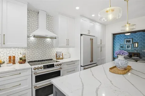434 NE 77th Street Miami FL 33138