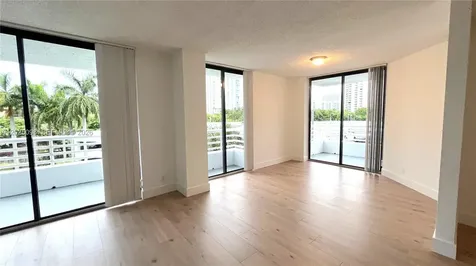 3300 NE 192nd Street Aventura FL 33180