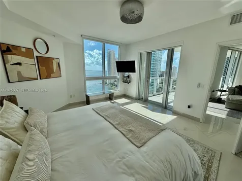 300 S Biscayne Boulevard Miami FL 33131