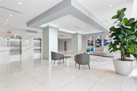 20379 W Country Club Drive Aventura FL 33180