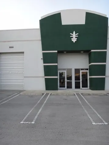 1365 NW 98th Court Doral FL 33172