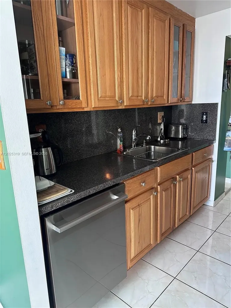 231 174th Street Sunny Isles Beach FL 33160