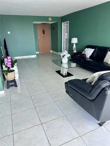 231 174th Street Sunny Isles Beach FL 33160