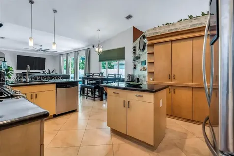 13404 NW 13th Street Pembroke Pines FL 33028