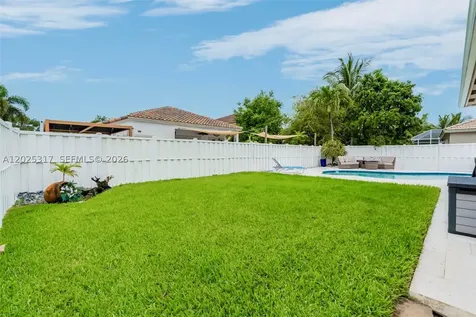 13404 NW 13th Street Pembroke Pines FL 33028