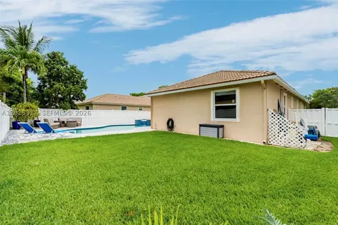 13404 NW 13th Street Pembroke Pines FL 33028