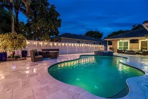 13404 NW 13th Street Pembroke Pines FL 33028