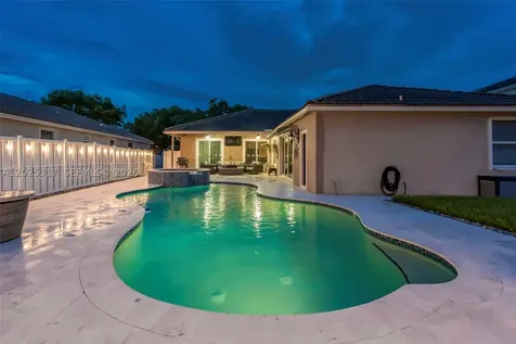 13404 NW 13th Street Pembroke Pines FL 33028