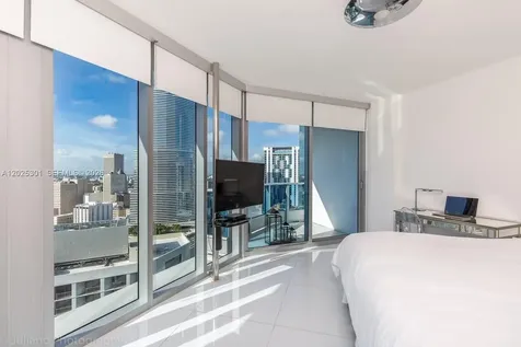 200 Biscayne Boulevard Way Miami FL 33131