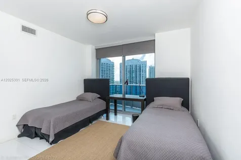200 Biscayne Boulevard Way Miami FL 33131