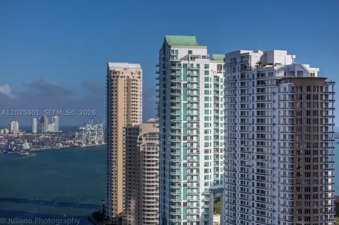 200 Biscayne Boulevard Way Miami FL 33131