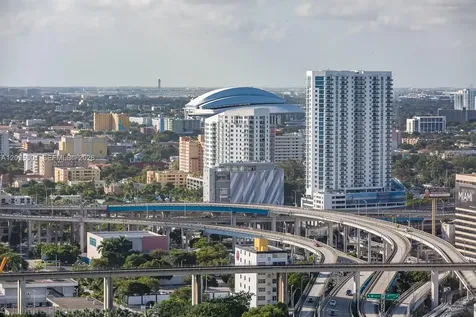 200 Biscayne Boulevard Way Miami FL 33131