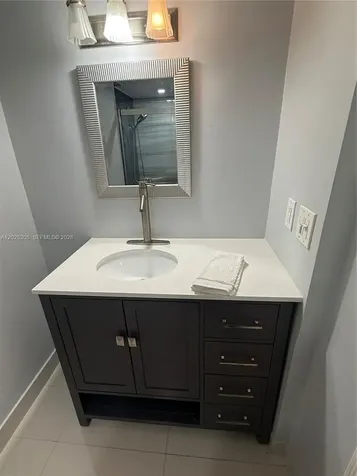 942 NE 199th Street Miami FL 33179