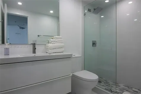 5445 Collins Avenue Miami Beach FL 33140