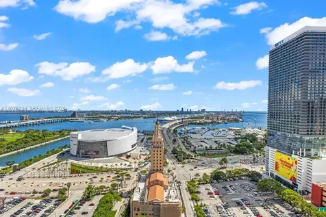Miami FL 33132