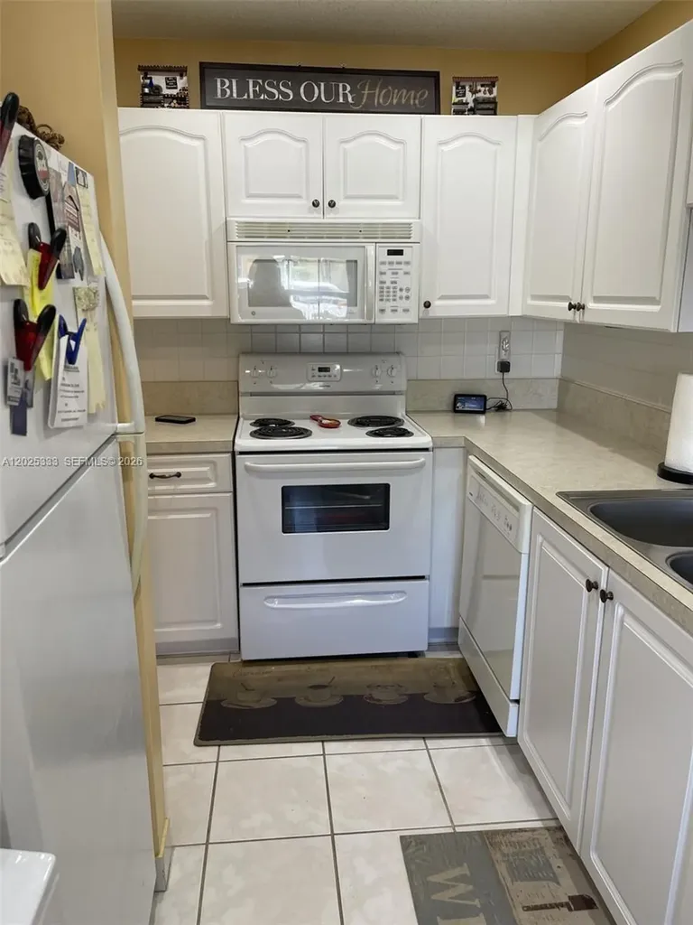1640 NW 19th Terrace Delray Beach FL 33445