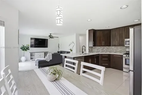 2 Gables Boulevard Weston FL 33326