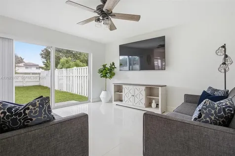 2 Gables Boulevard Weston FL 33326