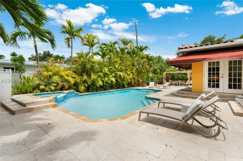 1380 Miami Springs Avenue Miami Springs FL 33166