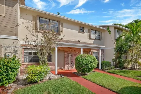 10719 NW 10th Street Pembroke Pines FL 33026