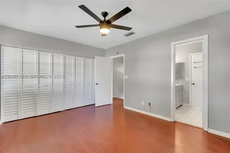 10719 NW 10th Street Pembroke Pines FL 33026
