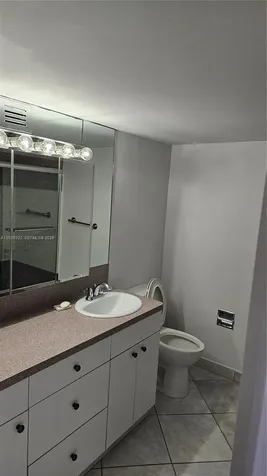 2017 S Ocean Drive Hallandale Beach FL 33009