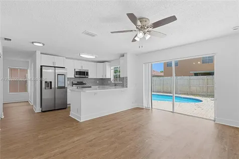 7378 Flores Way Margate FL 33063