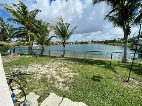 3035 SE 7th Place Homestead FL 33033
