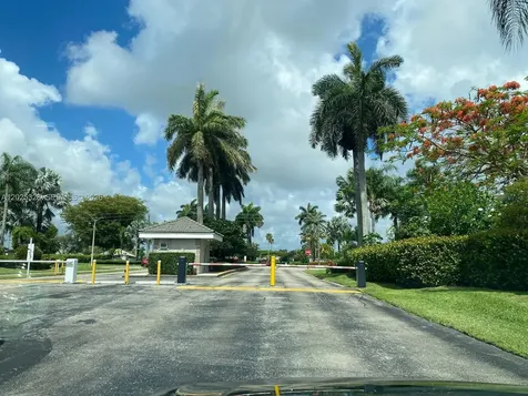3035 SE 7th Place Homestead FL 33033
