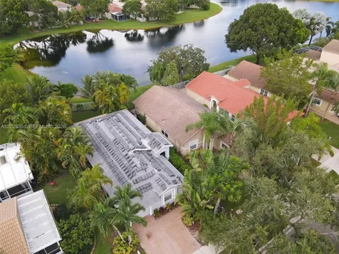 4123 Sapphire Bend Weston FL 33331