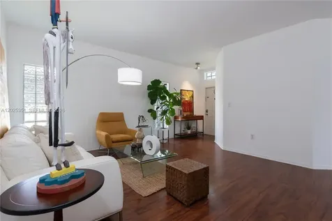 4123 Sapphire Bend Weston FL 33331