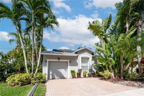 4123 Sapphire Bend Weston FL 33331