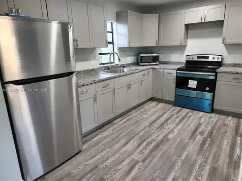 2465 NE 184th Street North Miami Beach FL 33160