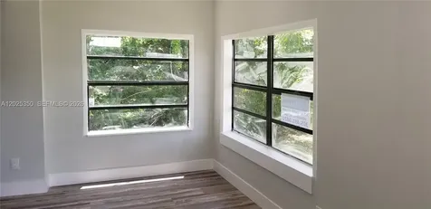 2465 NE 184th Street North Miami Beach FL 33160
