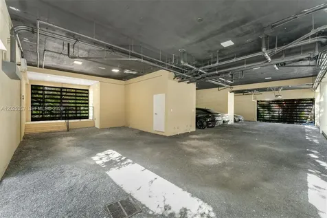 1525 Bay Road Miami Beach FL 33139