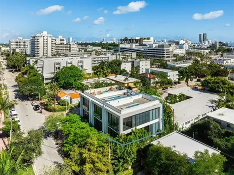 1525 Bay Road Miami Beach FL 33139