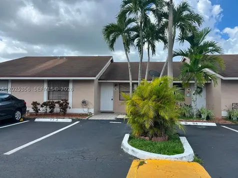 15570 SW 76th Lane Miami FL 33193