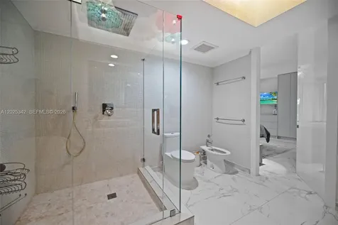 1800 S Ocean Drive Hallandale Beach FL 33009