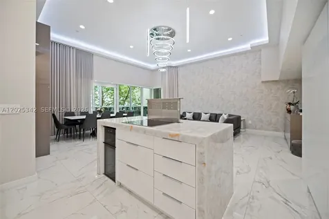 1800 S Ocean Drive Hallandale Beach FL 33009