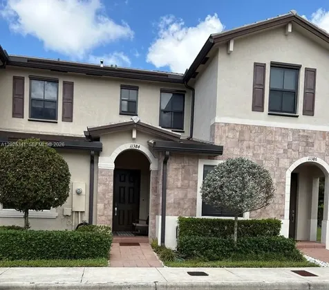 11384 W 34th Way Hialeah FL 33018
