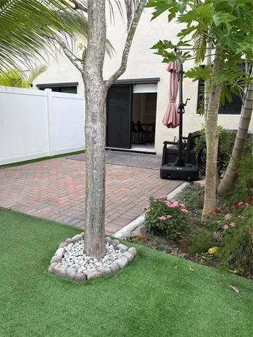 11384 W 34th Way Hialeah FL 33018