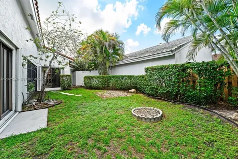 5901 Chester Lane Davie FL 33331
