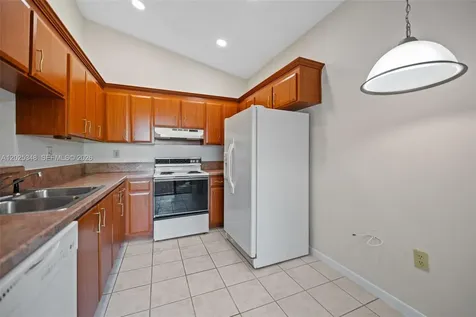 5901 Chester Lane Davie FL 33331