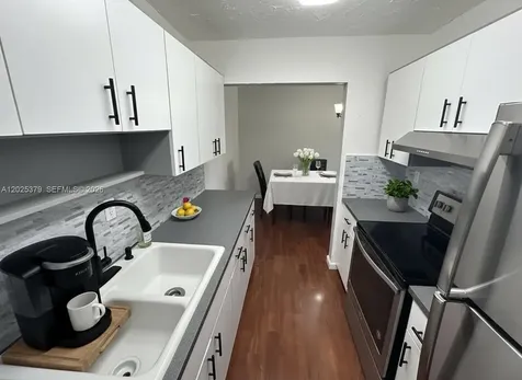 10834 N Kendall Drive Miami FL 33176