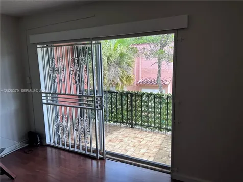 10834 N Kendall Drive Miami FL 33176