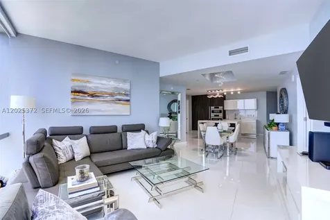 851 NE 1st Avenue Miami FL 33132