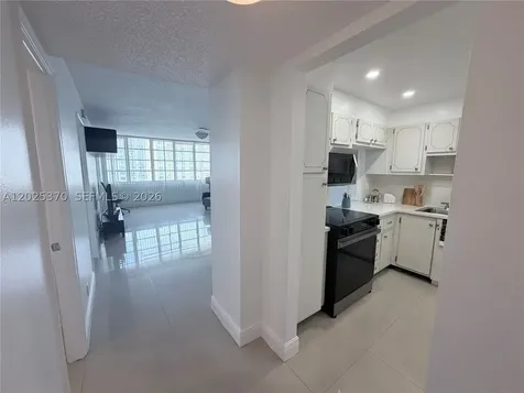 1825 S Ocean Drive Hallandale Beach FL 33009